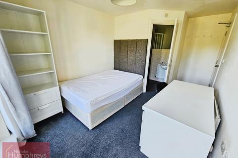 undefined, Mosquito Way, Hatfield AL10