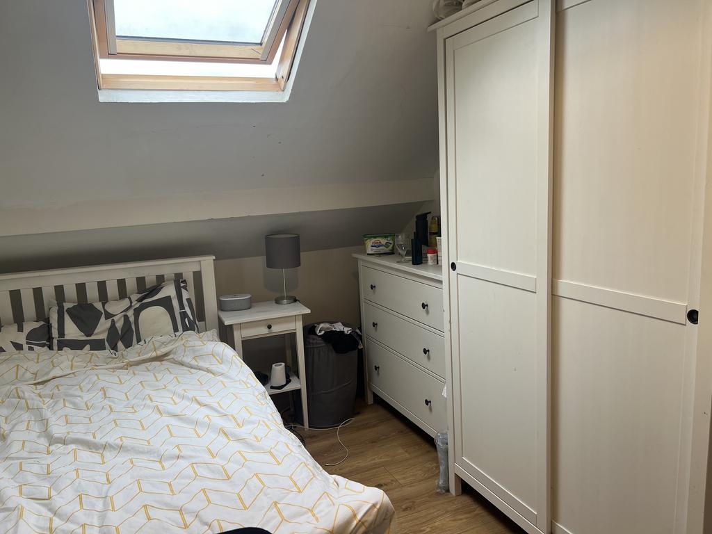 Bedroom 23.JPG
