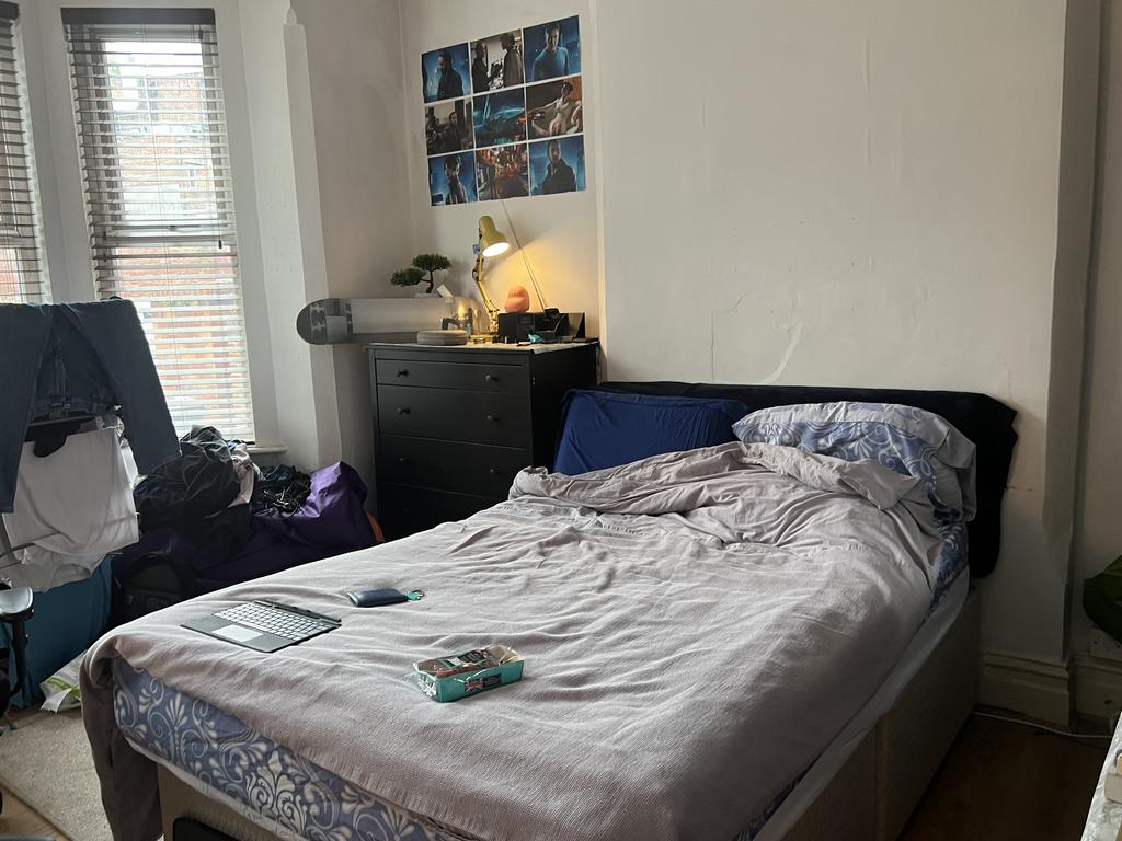 Bedroom 6.JPG