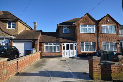 4 bedroom semi-detached house for sale, Manning Gardens, Harrow