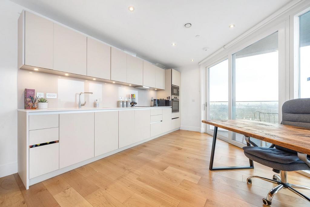 Kitchen.JPG