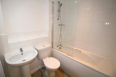 1 bedroom flat to rent, HOPPS LODGE DRIVE