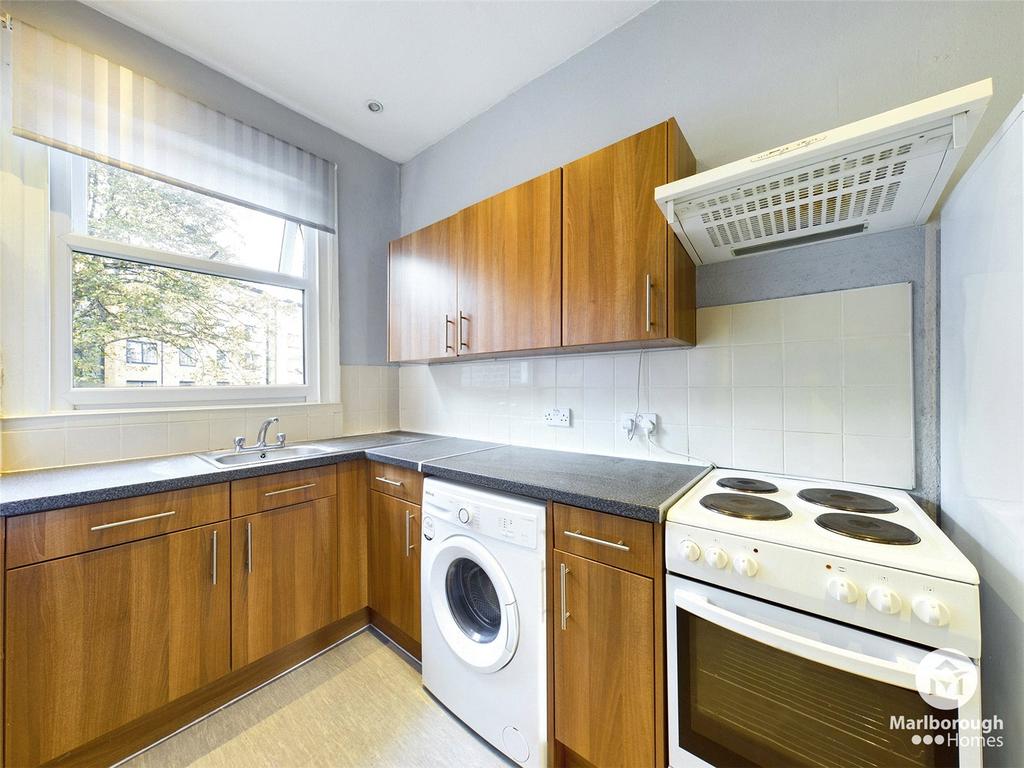 Leytonstone E11