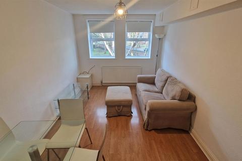 undefined, David Navin Court, Anson Road, Victoria Park
