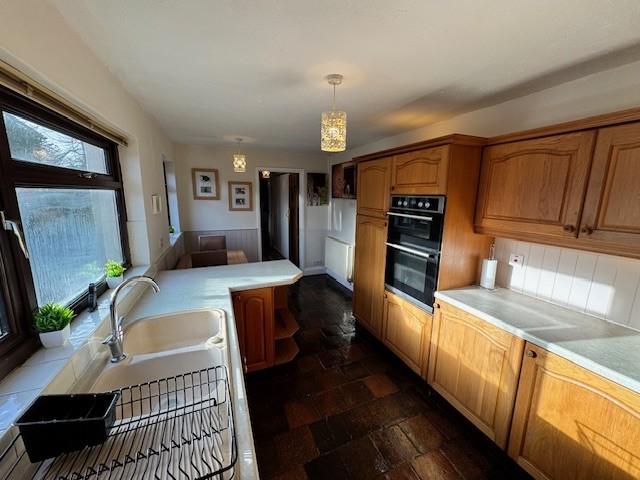Kitchen/diner (second image)