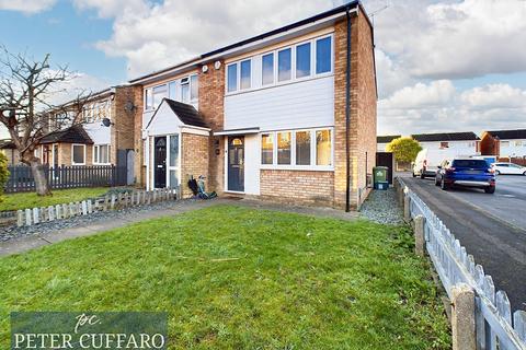 undefined, Champions Way, Hoddesdon EN11