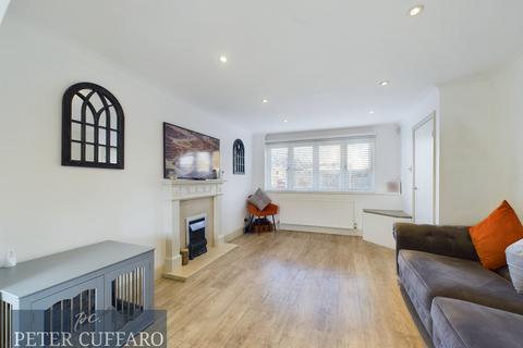 undefined, Champions Way, Hoddesdon EN11