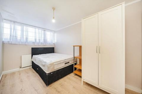 4 bedroom terraced house to rent, Prague Place, London SW2