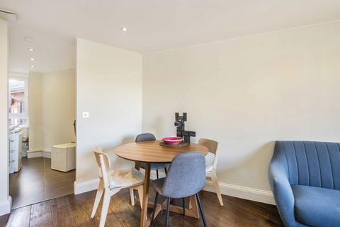 1 bedroom flat to rent, St Quintin Gardens, London W10