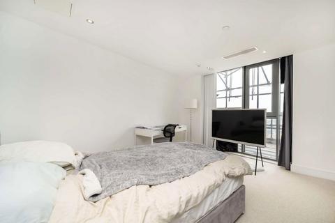 5 bedroom flat to rent, Uxbridge Road, London W5