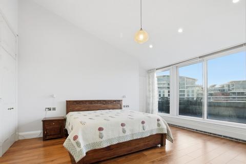 3 bedroom flat to rent, CHELSEA CRESCENT, CHELSEA HARBOUR, LONDON, SW10