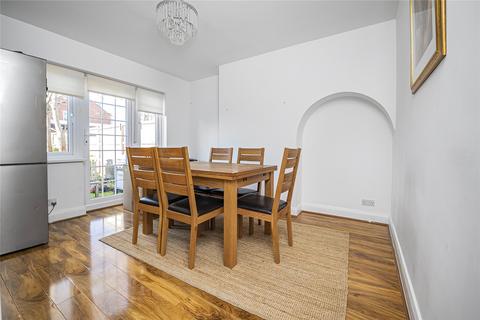 3 bedroom end of terrace house for sale, Chatsworth Gardens, New Malden, KT3