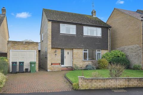 3 bedroom detached house for sale, Saxon Way, Saffron Walden