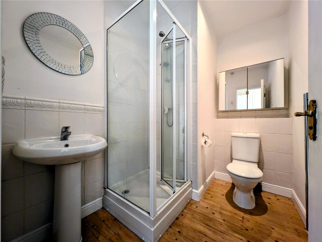 Ensuite
