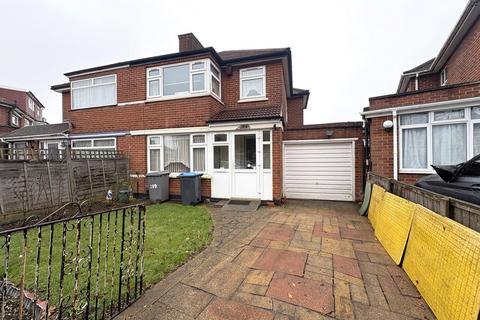 3 bedroom semi-detached house for sale, Beverley Drive, Edgware HA8