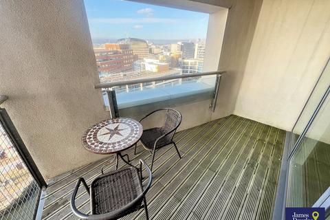 2 bedroom flat to rent, Vega house, Cardiff CF10