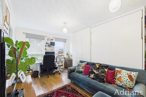 undefined, Darnay Rise, Chelmsford