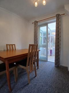 3 bedroom semi-detached house to rent, Lindford Drive, Norwich, Norfolk