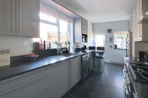 4 bedroom semi-detached house for sale, West Way, Shirley