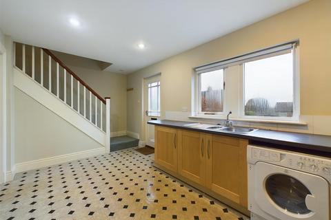 2 bedroom cottage to rent, Glebe Court, Great Longstone, Nr Bakewell