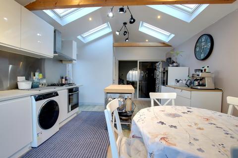 3 bedroom semi-detached house for sale, BEAUFORT AVENUE, FAREHAM