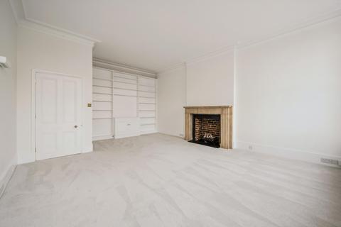 2 bedroom flat to rent, Ennismore Gardens, London, SW7