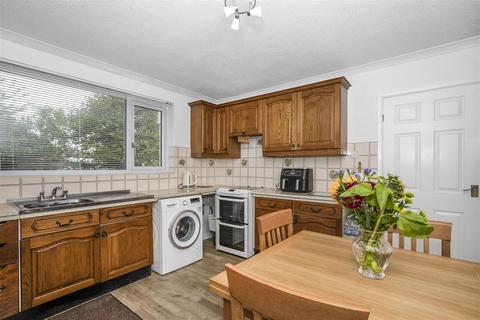 undefined, Ham Lane, Bristol BS16