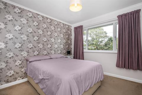 undefined, Ham Lane, Bristol BS16