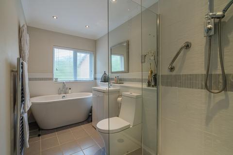 undefined, Walnut Close, Great Missenden HP16