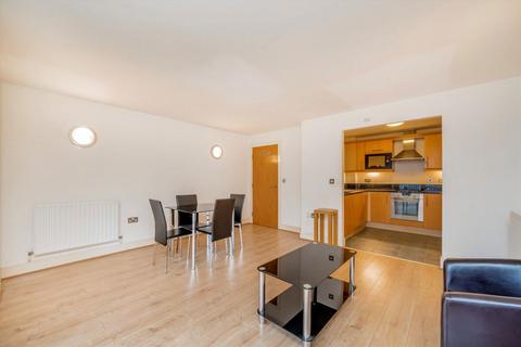 1 bedroom flat to rent, Cassilis Road, London E14