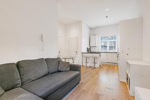 undefined, Clifton Road, Isleworth, TW7