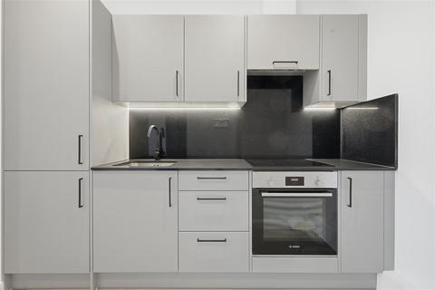 Studio to rent, Headgate, Colchester CO3