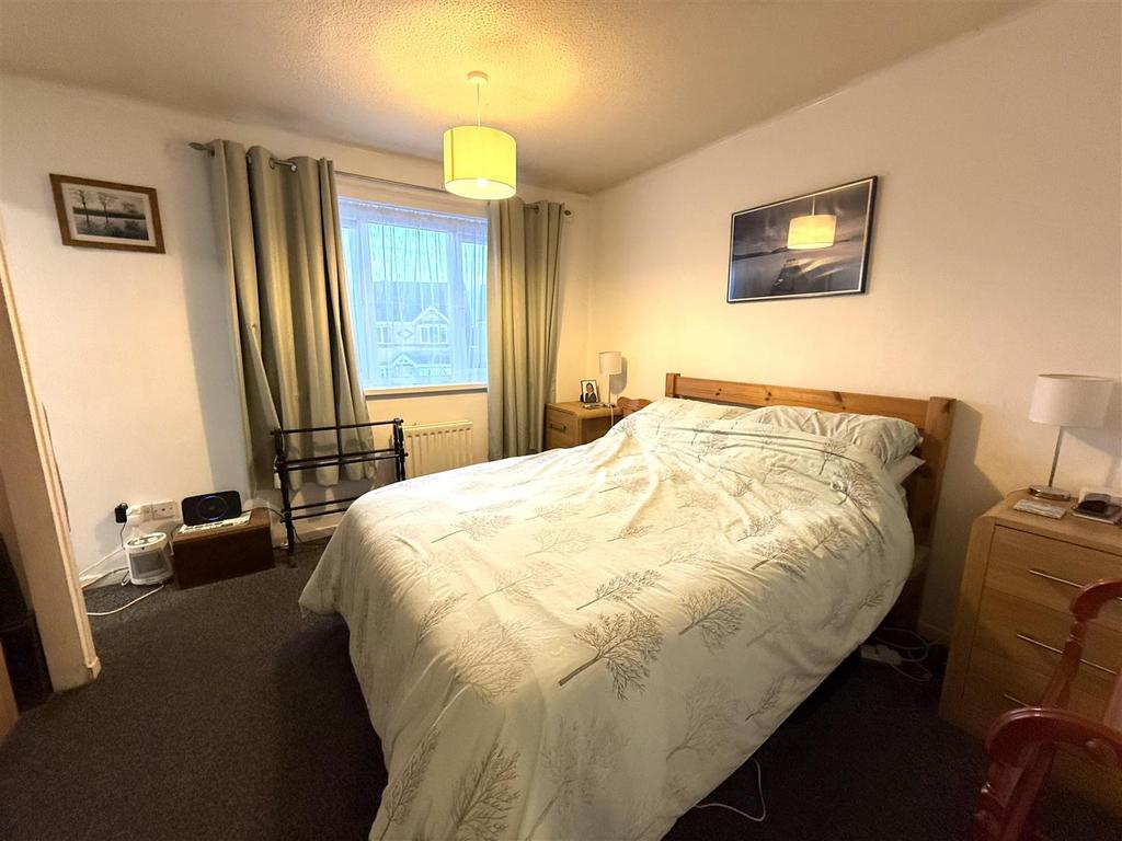19 new bed.jpeg