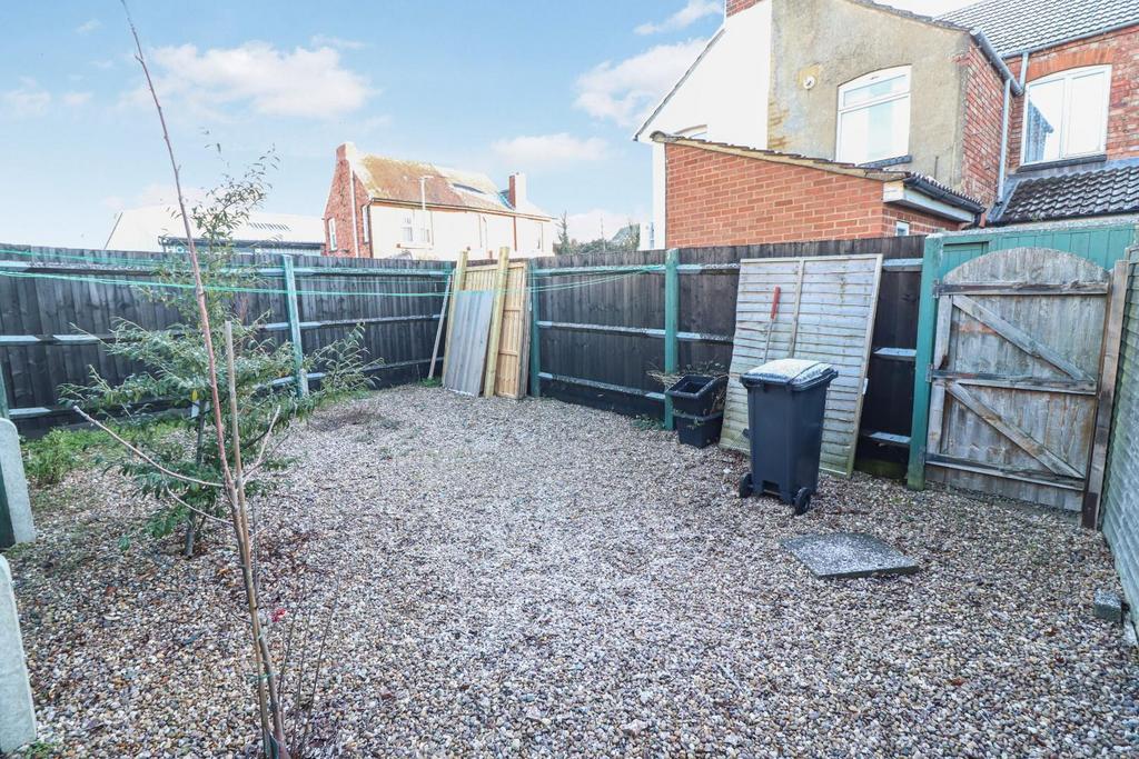 Rear Courtyard
