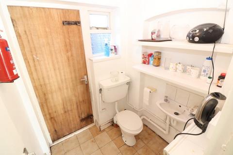 2 bedroom terraced house for sale, Ealing Terrace, Rushden NN10
