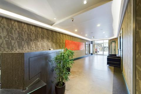 2 bedroom flat to rent, Steedman Street Elephant And Castle SE17