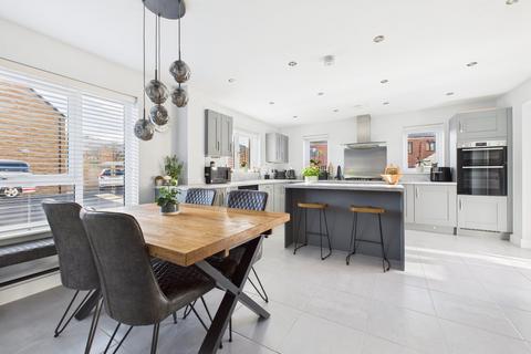 4 bedroom detached house for sale, Ten Acres Close, Hutton , Weston-Super-Mare, BS24