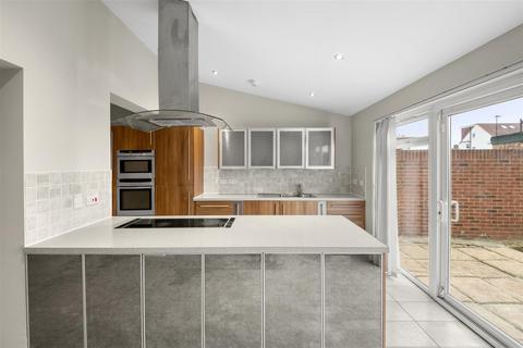 undefined, Vicarage Farm Road, Hounslow TW5