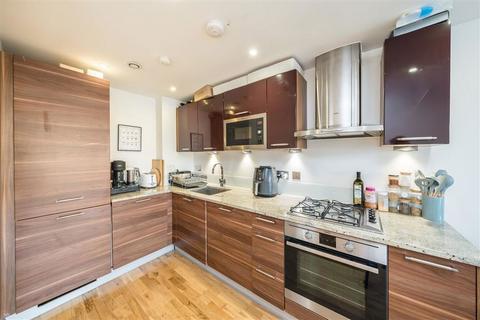 1 bedroom flat to rent, Grange Road, London SE1