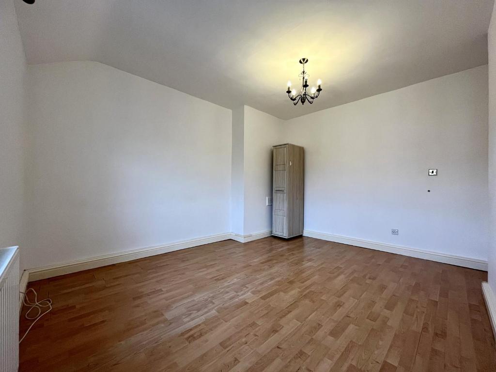Bedroom 2 Aspect 2