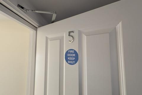 undefined, Room 5, Hayes, UB2