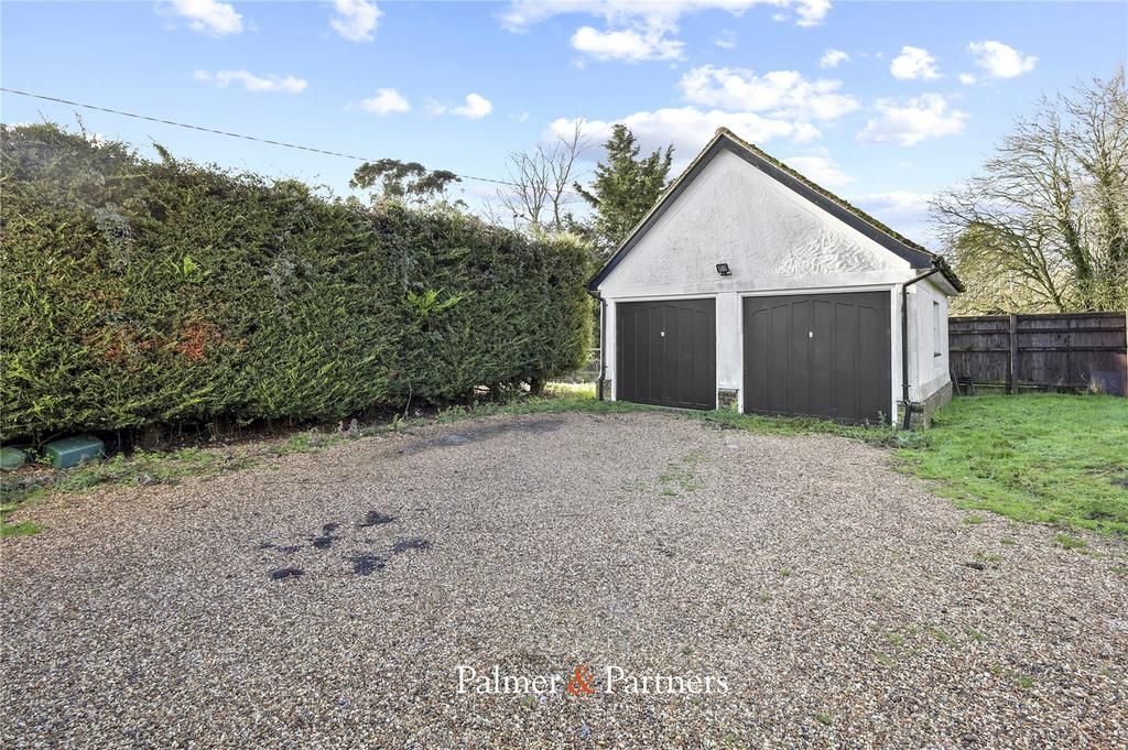 Parking/Garages