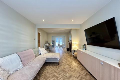 3 bedroom semi-detached house for sale, Grange Road, Halesowen