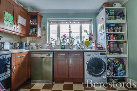 3 bedroom semi-detached house for sale, Mill Park Drive, Braintree, CM7