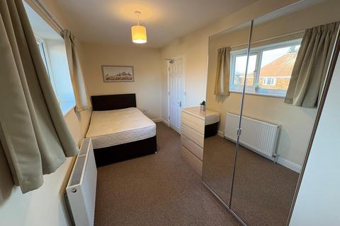 5 bedroom semi-detached house for sale, Shaftsbury Avenue, Doncaster