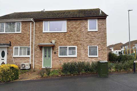 4 bedroom semi-detached house for sale, Hayling Avenue, Little Paxton, PE19 6HG