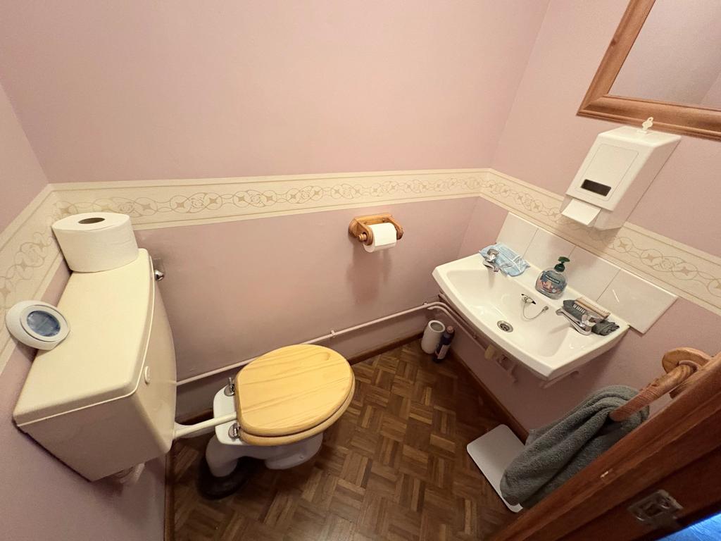 Ground Floor WC