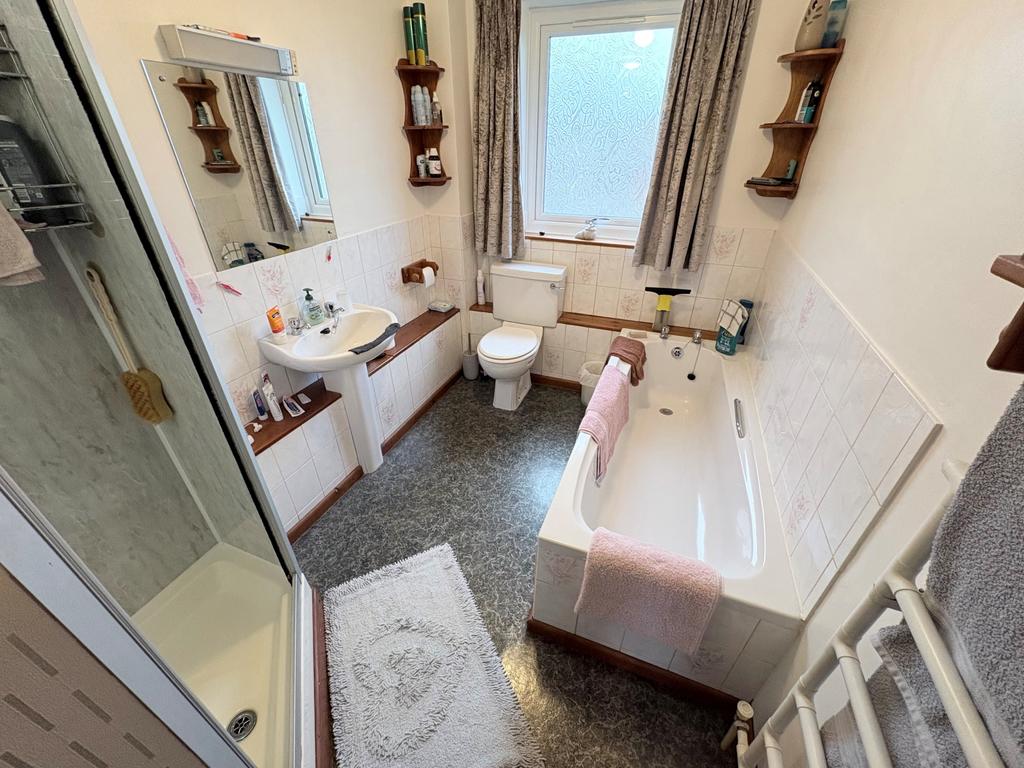 Family bathroom