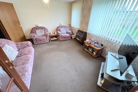 4 bedroom semi-detached house for sale, Hayling Avenue, Little Paxton, PE19 6HG