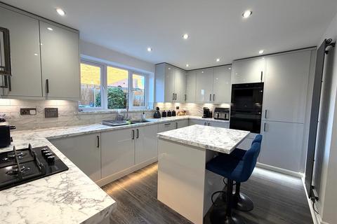 4 bedroom detached house for sale, Inworth Close, Westhoughton, Bolton